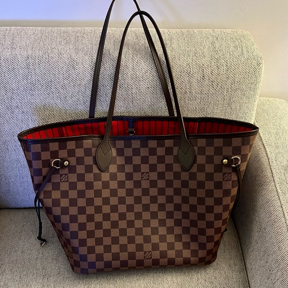 LOUIS VUITTON NEVERFULL MM DAMIER with Cherry Red Lining **rarely used** - Picture 9 of 13